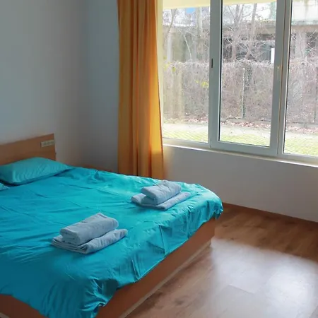 شقة One Bedroom At Yassen Complex. 5 Mins To The Beach ساني بيتش